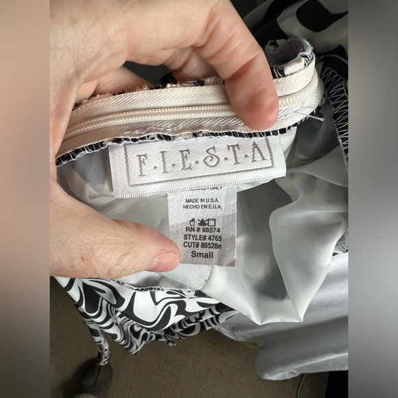 Unique Abstract Print Party Dress Size Small - Picture 6 of 8